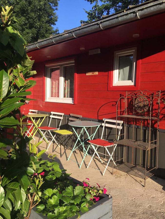 Le Cabanon De Chessy Bed & Breakfast Екстериор снимка